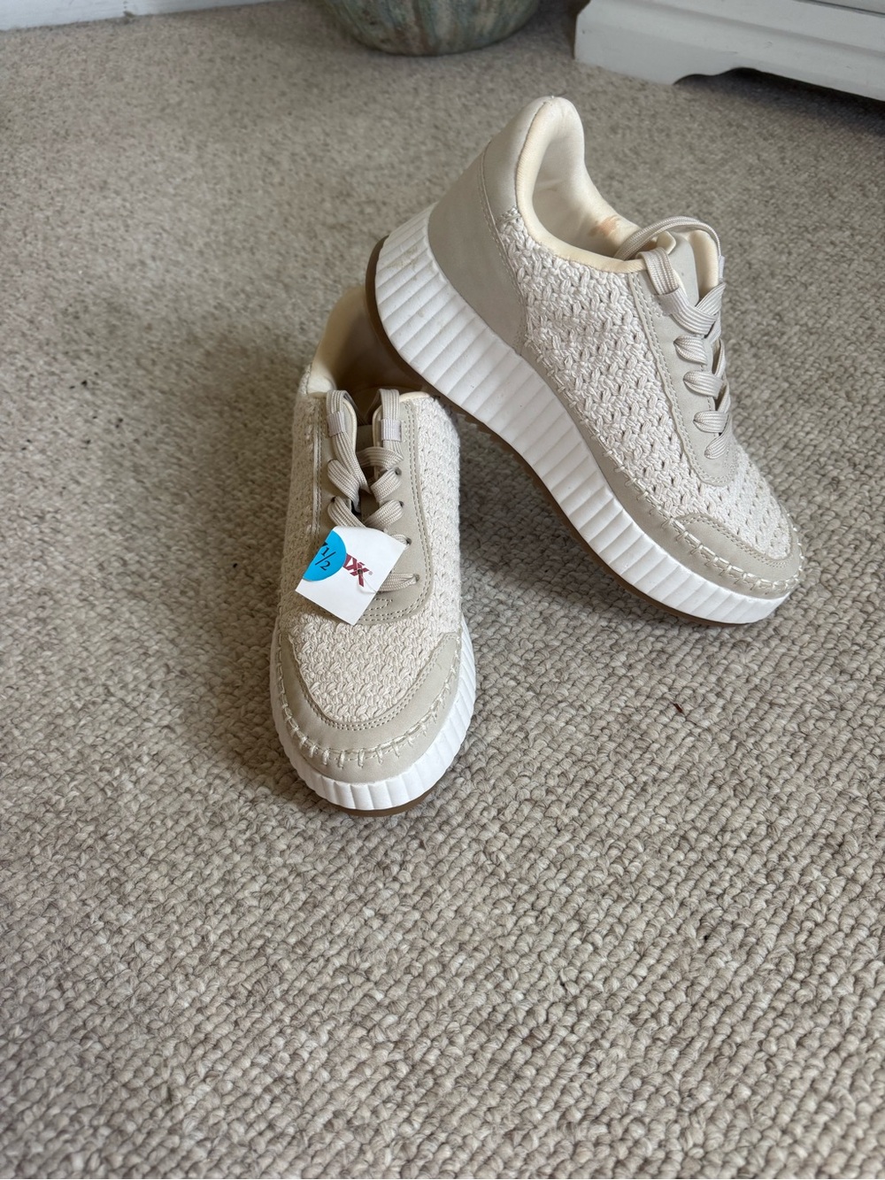 NWT Dolce Vita “Fay” Cream Knit Platform Sneakers. 7.5